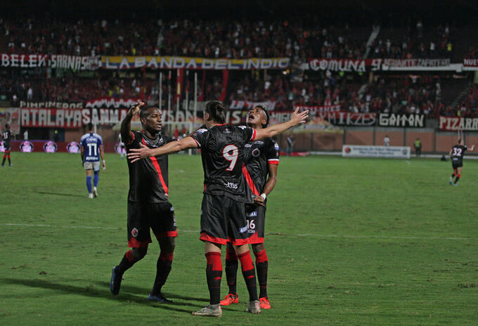 Cúcuta Deportivo. Jugadores celebrando un gol