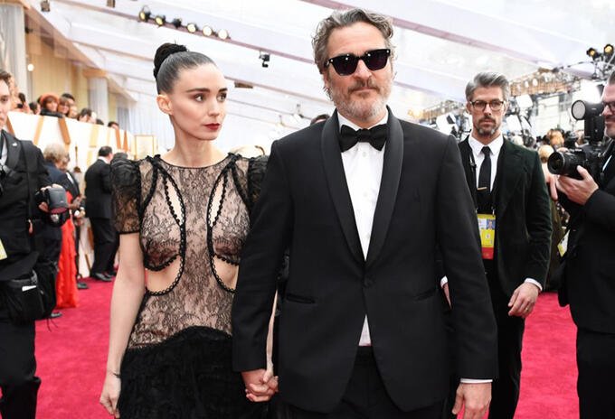 Joaquín Phoenix - Rooney Mara