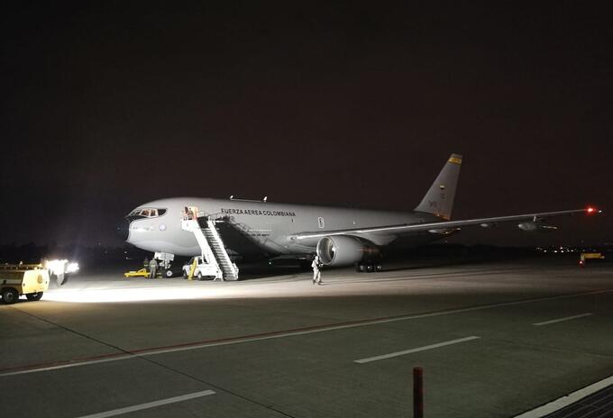 Avión Jupiter de la FAC con la Misión de traer a los Colombianos que se encuentran en cuarentena en Wuhan
