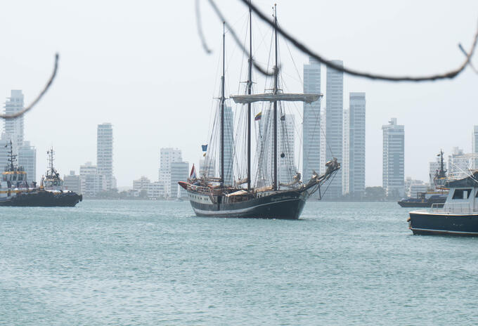 Velero Regina Maris