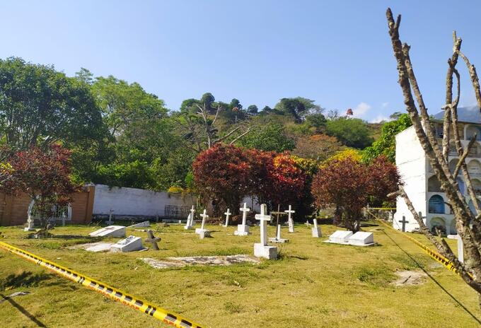 Cementerio Las Mercedes de Dabeiba, Antioquia.