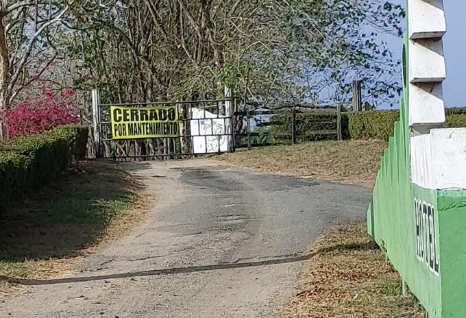El zooparque están ubicado en en la vía a Caucasia.