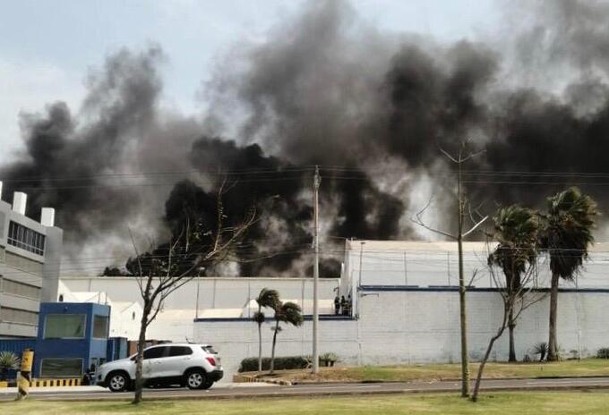 Incendio registrado en planta de Tecnoglass.