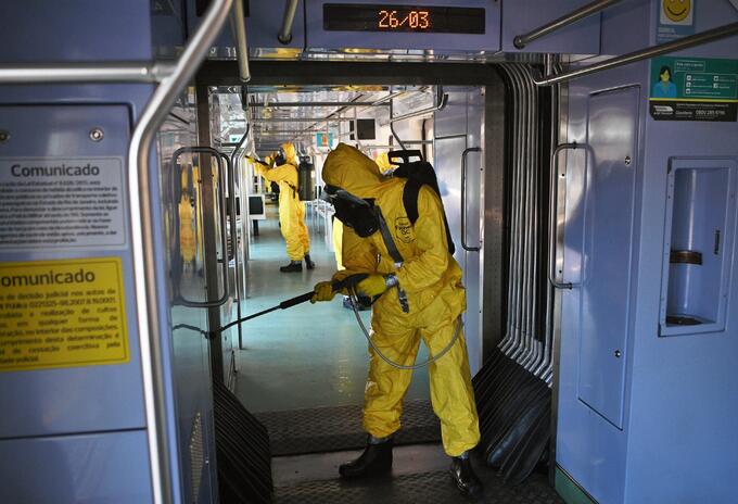 Limpieza del metro de Río de Janeiro Limpieza del metro de Río de Janeiro