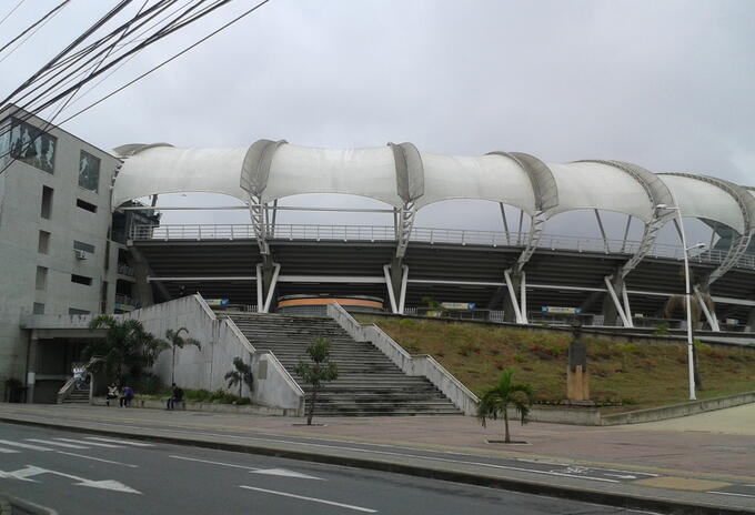 Instalarán cámaras con identificación facial en estadios del país