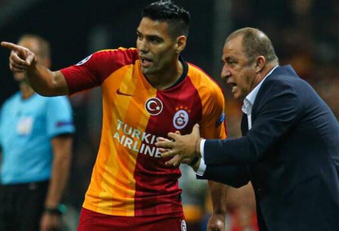Falcao y Fatih Terim