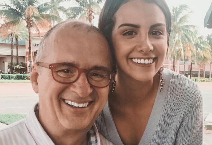 Jota Mario y su hija