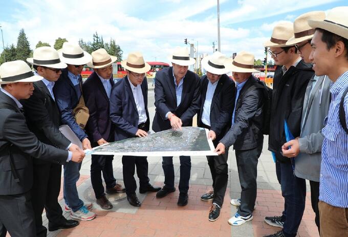 Ingenieros chinos del Metro Ingenieros chinos del Metro