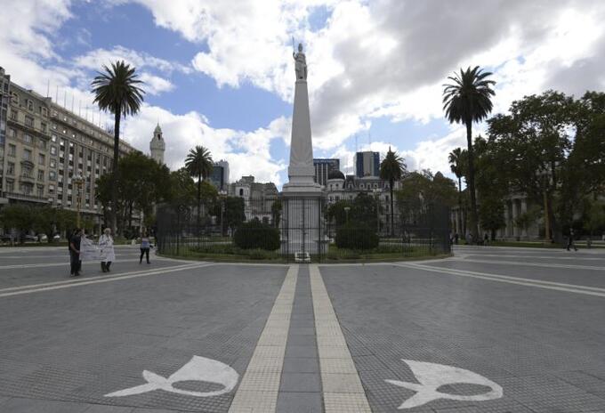 Coronavirus en Argentina - Plaza de Mayo