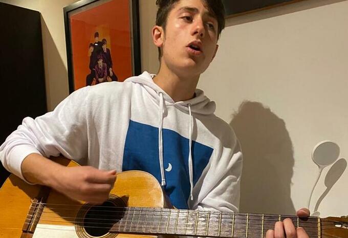 #RetoCantoDesdeMiCasa de La Mega La Mega reta a sus oyentes a cantar desde sus casas y enviar sus videos