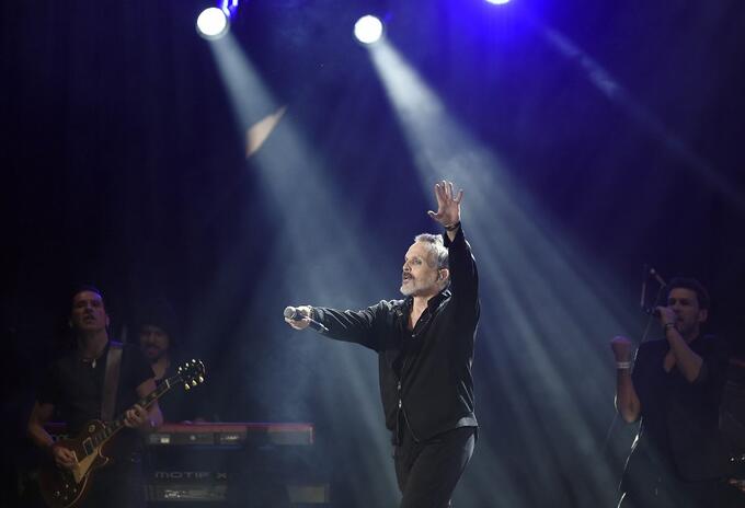 Miguel Bosé