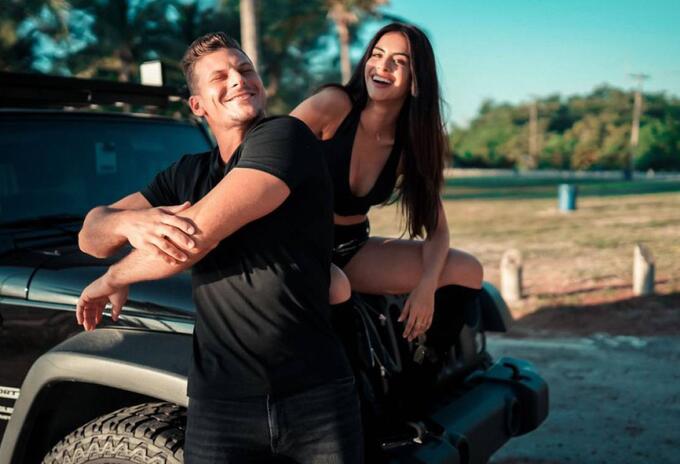 Jessica Cediel y Mack Roesch