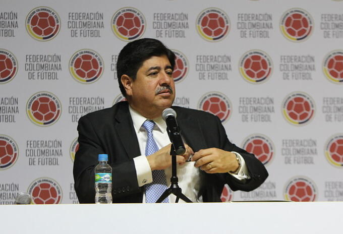 LUIS BEDOYA LUIS BEDOYA