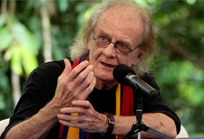 Murió el cantautor español Luis Eduardo Aute Murió el cantautor español Luis Eduardo Aute