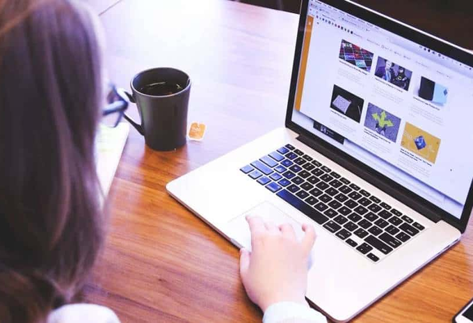 Los proyectos de tesis deben apoyar el rol de la mujer en el Pacífico