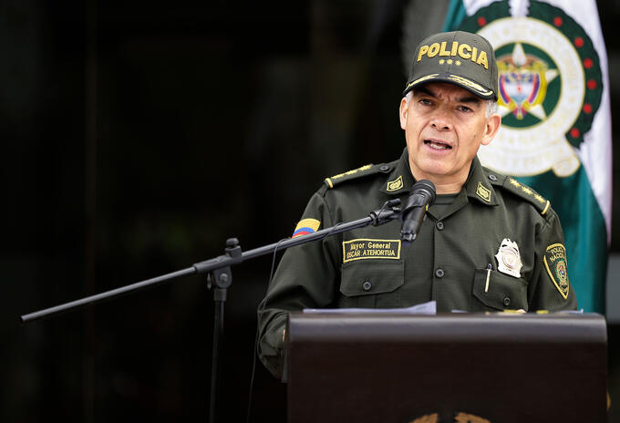 Contraloria Policía
