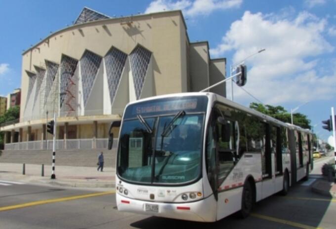 El transporte masivo en Barranquilla está en crisis financiera.