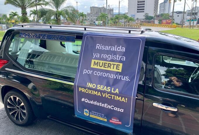 El carro fúnebre del coronavirus