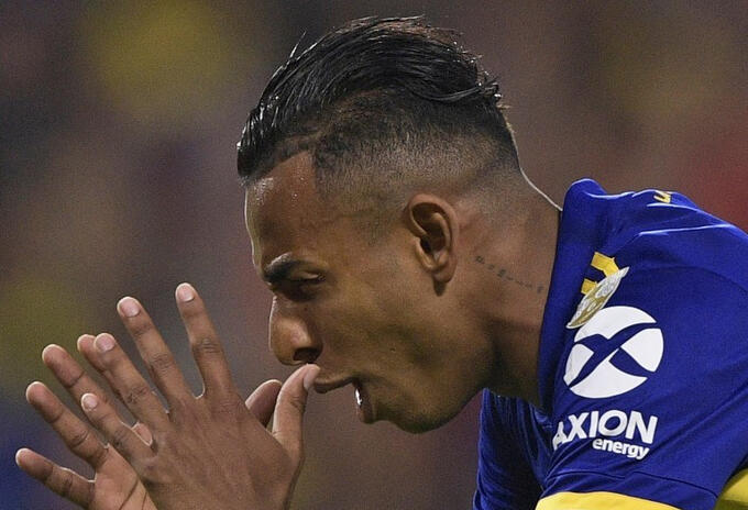 Sebastián Villa