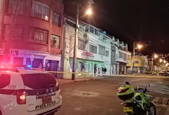 Detonan petardo en el barrio San Bernardo, Bogotá.