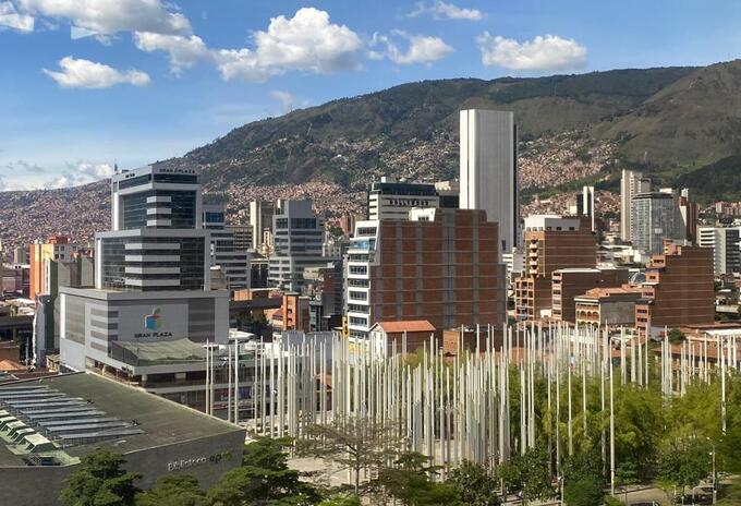 En Medellín el comercio se reactivará bajo protocolos de bioseguridad.