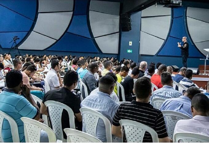 Iglesia cristiana Iglesia cristiana