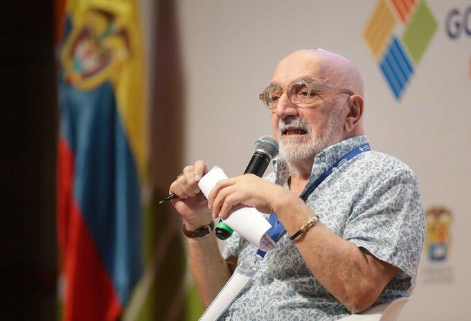 El periodista Juan Gossaín. El periodista Juan Gossaín.