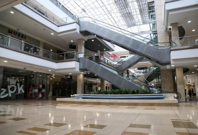 Centro comercial en Bogotá / cuarentena en Bogotá / coronavirus en Bogotá