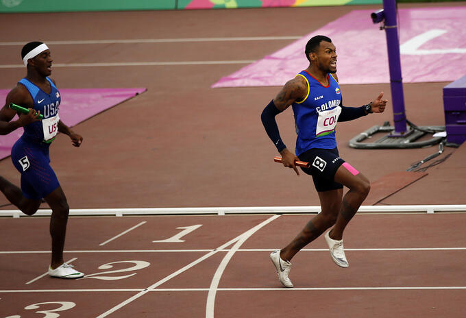 Anthony Zambrano, Atletismo