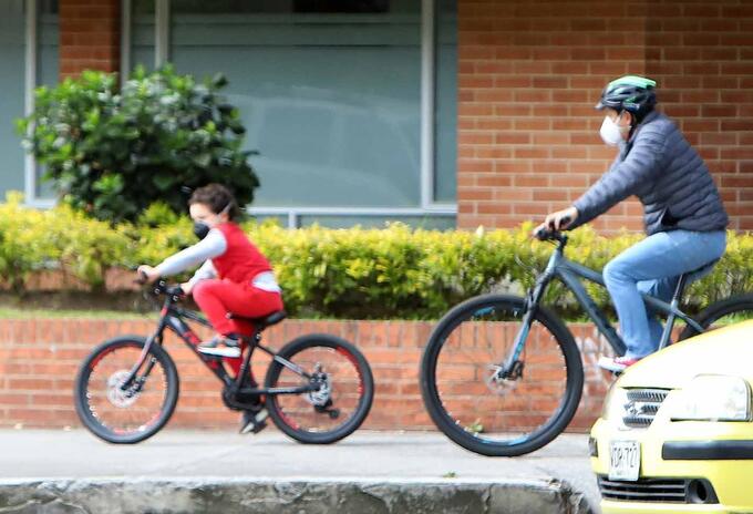 Coronavirus en Colombia / Niños regresan a las calles / Coronavirus en Bogotá