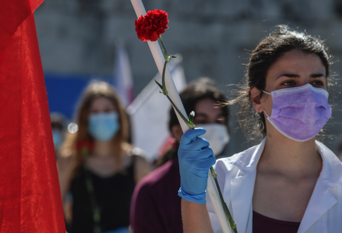 Sindicalistas en Grecia salieron a manifestarse en el Día de los Trabajadores