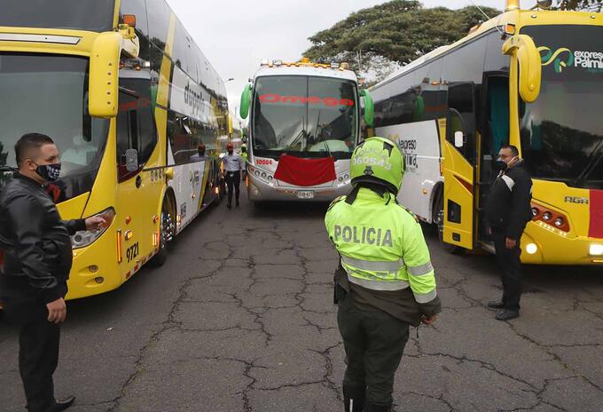 Protesta de buses intermunicipales