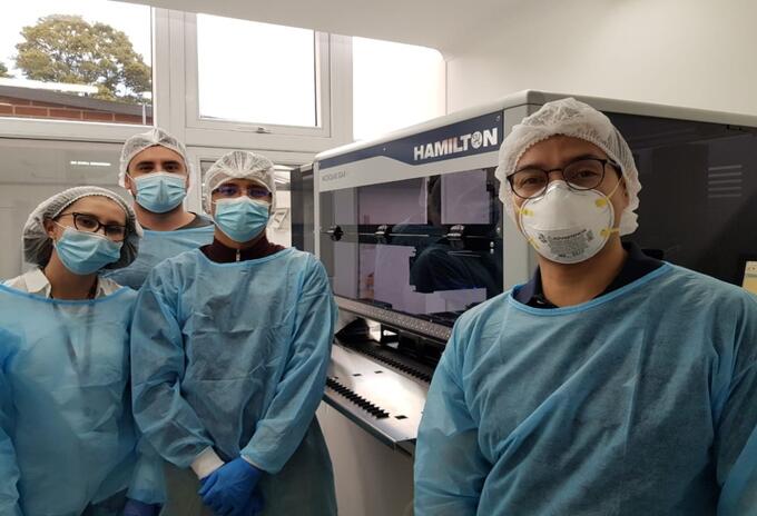 Robot de coronavirus Robot de coronavirus