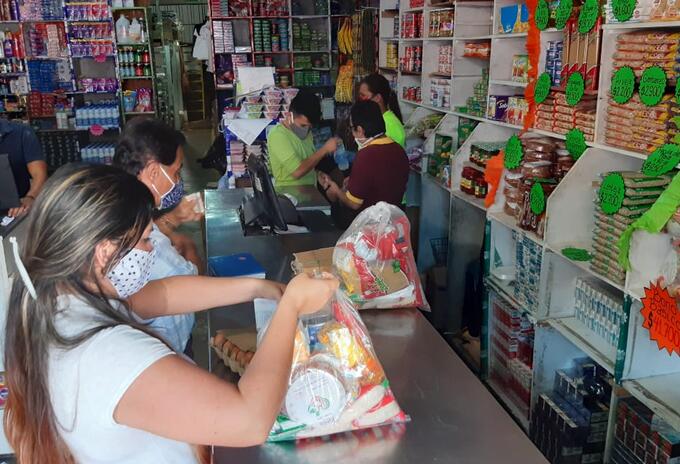 Secretaría de Educación habilitó colegios para reclamar los bonos del PAE