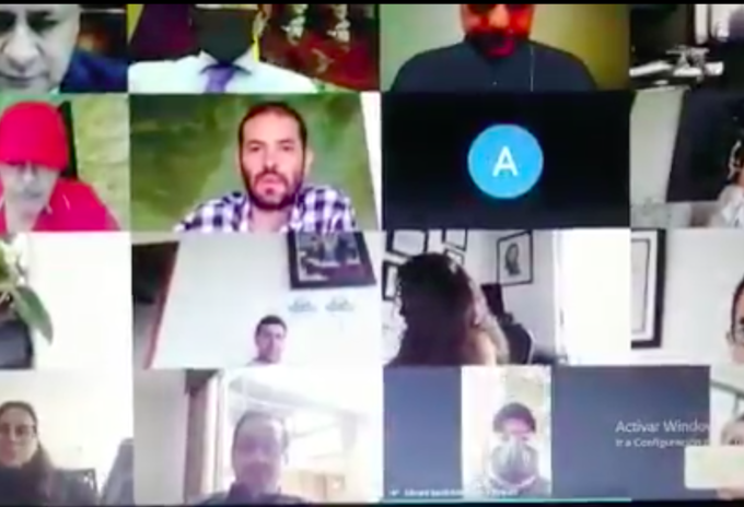 Plenaria de la Cámara mientras Edward Rodríguez trotaba