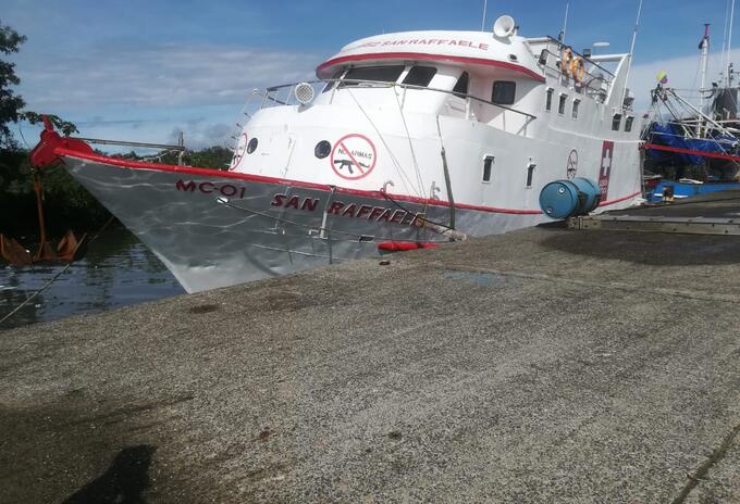 Hurtan barco hospital