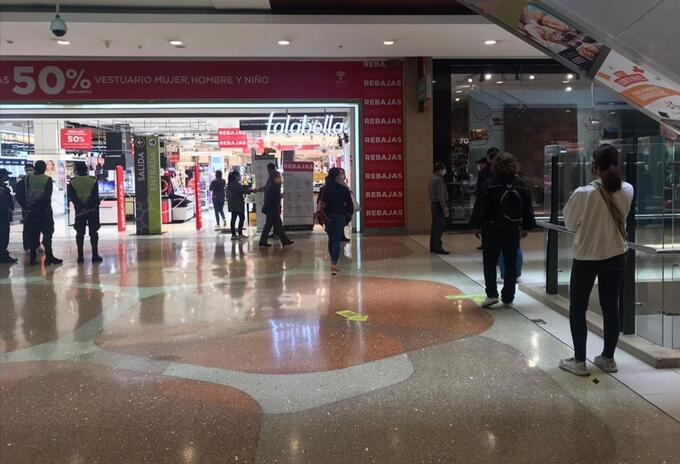 Día sin IVA: Colombianos no salieron y prefirieron las filas virtuales