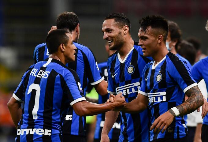 INTER DE MILAN INTER DE MILAN