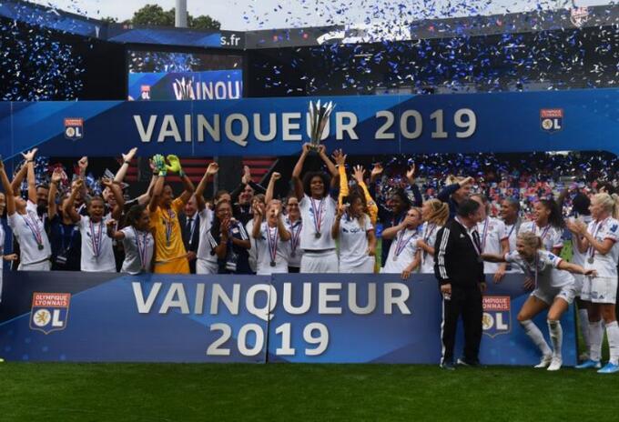 Champions Femenina-Lyon campeón