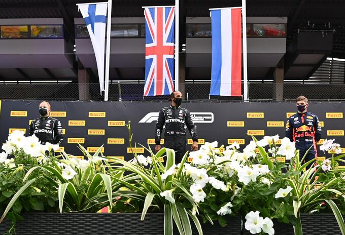 Lewis Hamilton ganó premio de Estiria Lewis Hamilton ganó premio de Estiria