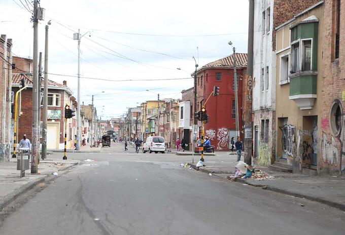 Toque De Queda En Bogota Desde El 26 De Marzo Para Frenar Contagios Rcn Radio