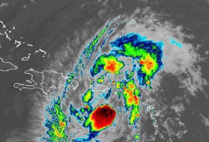 Tormenta Isaías