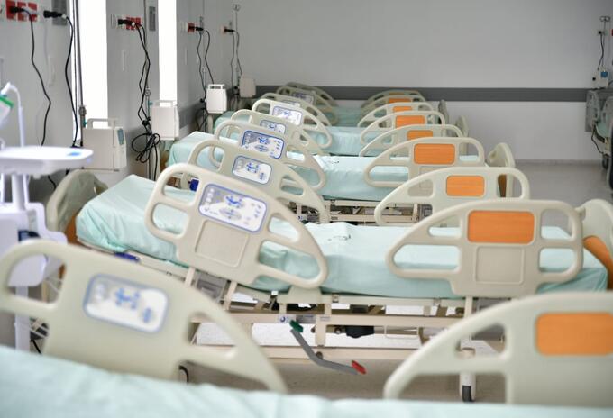 Desde esta semana entrará en funcionamiento con 14 camas de UCI y 6 cuartos de aislamiento para pacientes con el virus