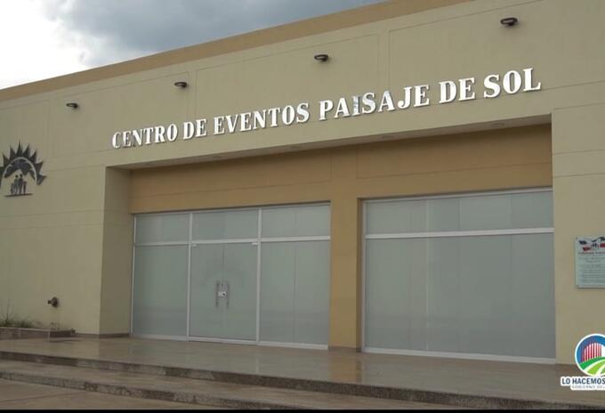 El auditorio tiene capacidad 57 pacientes