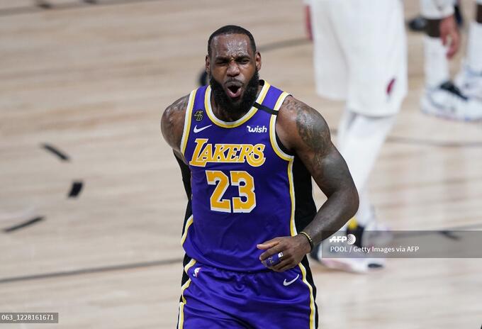 Lebron James, Lakers