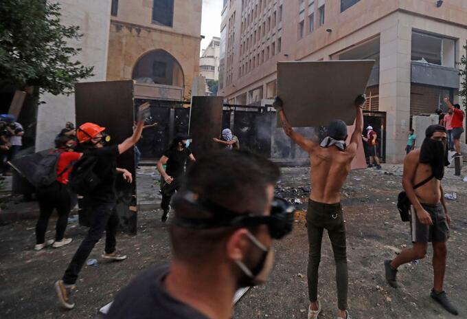 Protestas por explosión en Beirut, Líbano Protestas por explosión en Beirut, Líbano