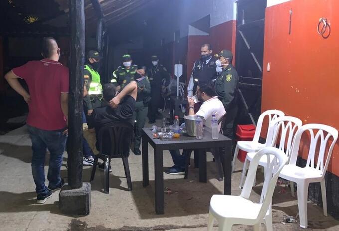 La Policía mantendrá los operativos para evitar más fiestas clandestinas.