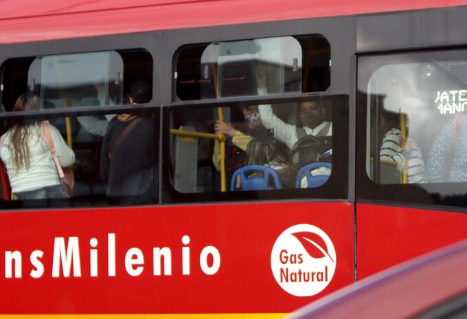 Nueva normalidad en Transmilenio / Transporte público en tiempos de coronavirus