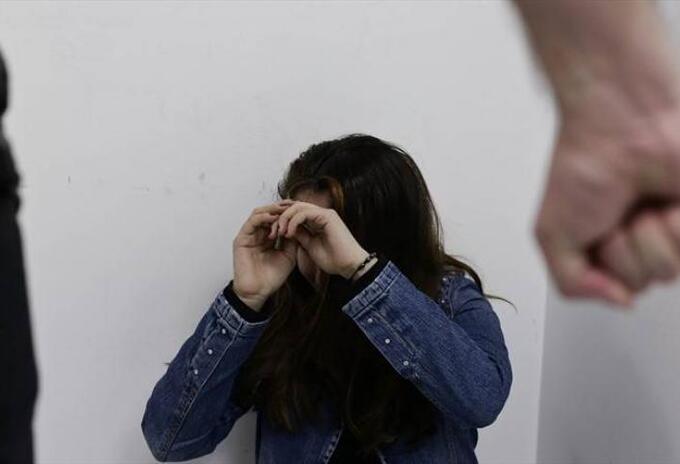 Violencia contra una mujer