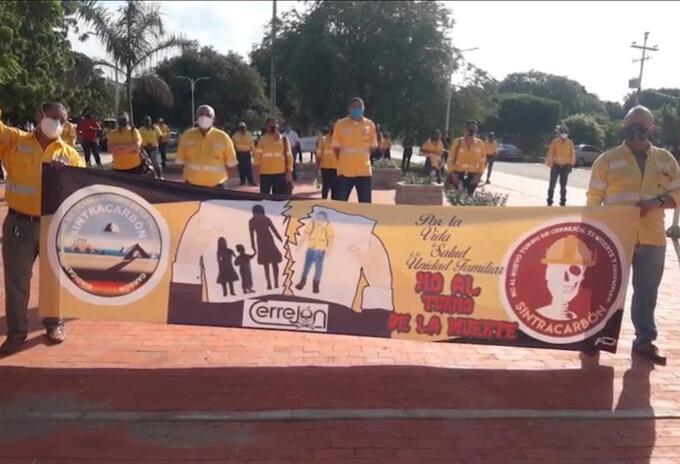Hasta firmar pliego de peticiones no levantaran en cese de actividades